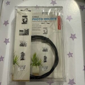 Cable photo holder